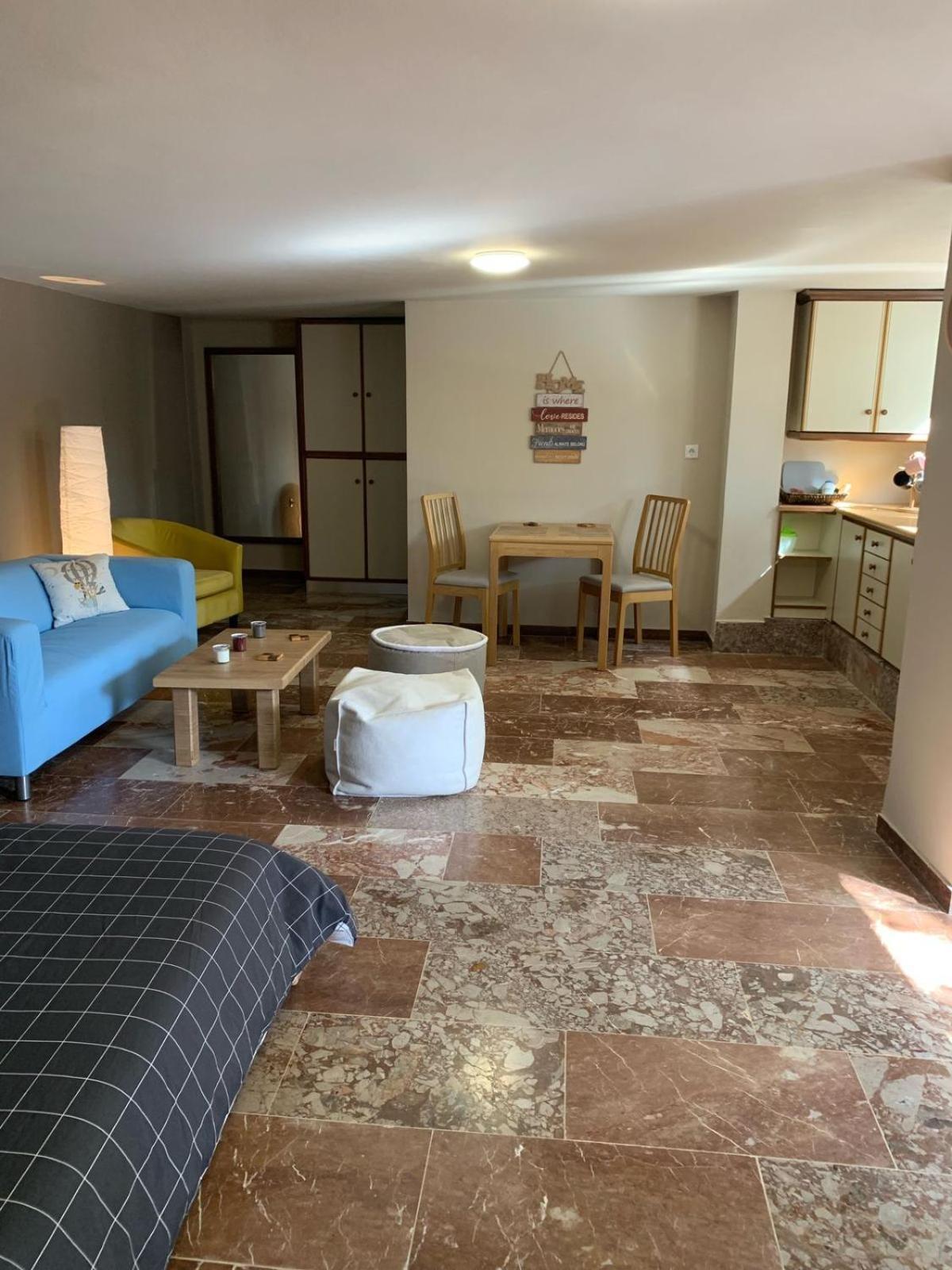 Apartmán Zoes Place Artemida  Exteriér fotografie